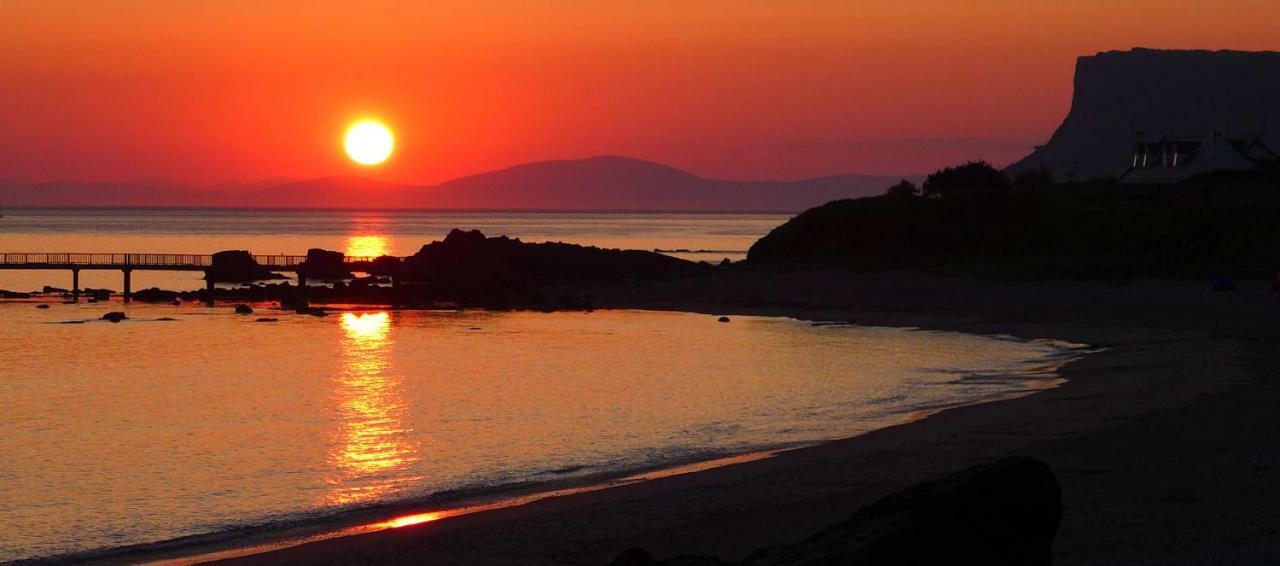 Glen Haven Bed And Breakfast Ballycastle Exteriér fotografie